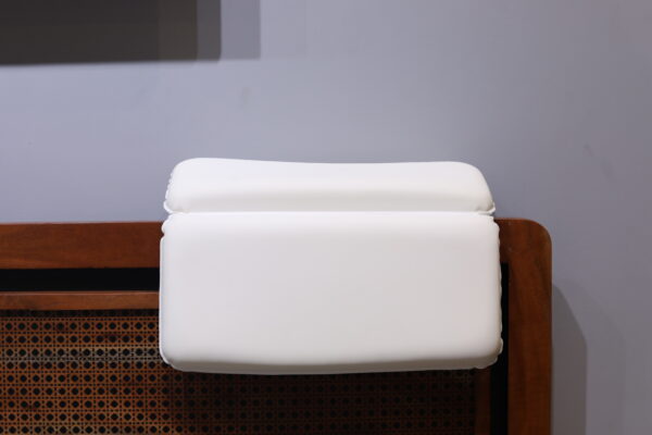Bathtub Pillow