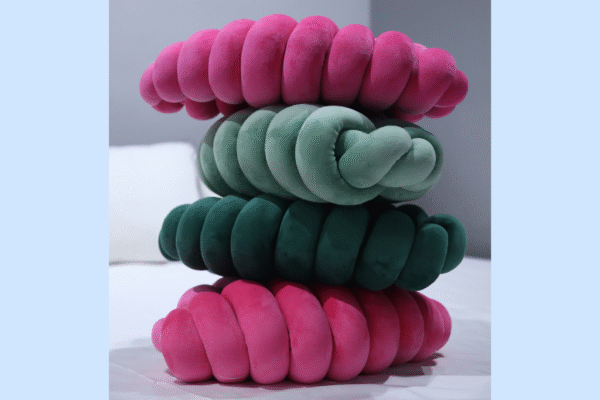 Leaf-Shaped Knot Cushion